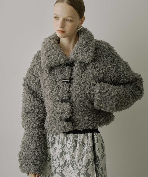 VIOLETTA（ヴィオレッタ）の「ボアショートコート（その他アウター