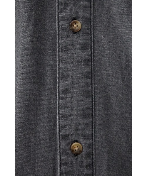 AZUL by moussy（アズールバイマウジー）の「ライトオンスデニムオーバーシャツ（シャツ/ブラウス・メンズ・ライトブラック/ライトブルー・FREE）」の13枚目の写真