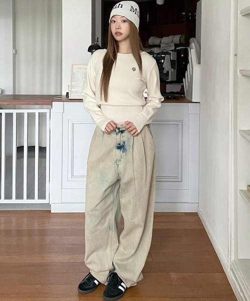 muahmuah(ムーアムーア)の「A'GEM/9 × .kom 『muah muah/ムーアムーア』 STITCH LOGO SOFT BOATNECK KNIT/ステッチロゴソフトボートネック ニット(ニット/セーター・レディース・ブラック/アイボリー/ピンク/ブルー・FREE)」の20枚目の写真