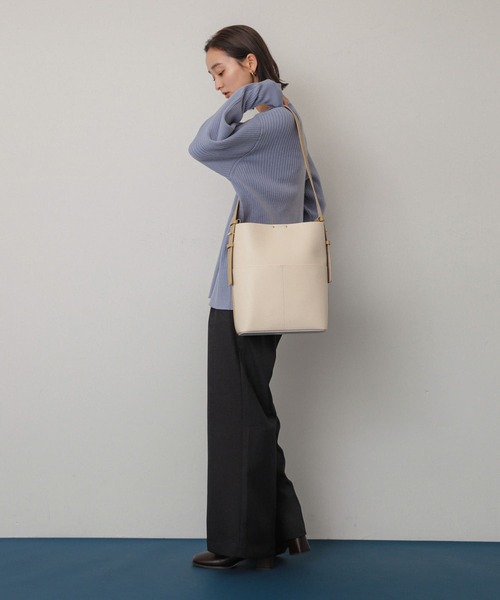 SENSE OF PLACE by URBAN RESEARCH（センスオブプレイスバイアーバンリサーチ）の「アウトポケットスクエアショルダーバッグ（ショルダーバッグ・レディース・ブラック/アイボリー/ブラウン・ONE）」の21枚目の写真