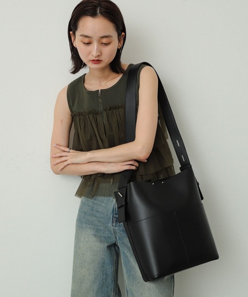 SENSE OF PLACE by URBAN RESEARCH（センスオブプレイスバイアーバンリサーチ）の「アウトポケットスクエアショルダーバッグ（ショルダーバッグ・レディース・ブラック/アイボリー/ブラウン・ONE）」の9枚目の写真