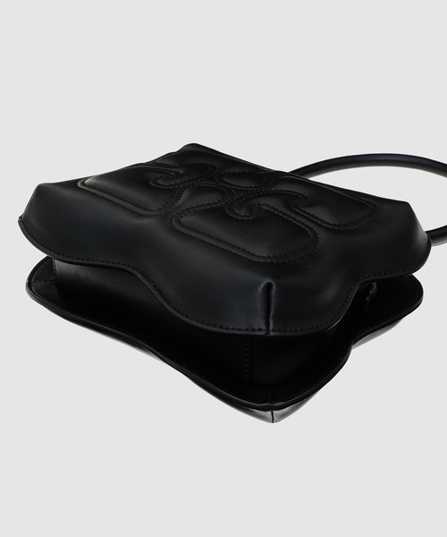 GANNI(ガニー)の「Butterfly Top Handle(ハンドバッグ・レディース・ブラック・OS)」の4枚目の写真