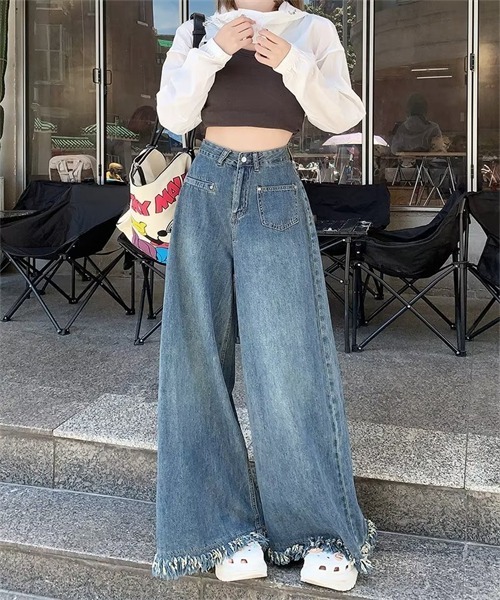 Dream garden(ドリームガーデン)の「裾フリンジワイドデニムパンツ(デニムパンツ・レディース・ブルー・3XL/XL/L/S/5XL/4XL/2XL)」の3枚目の写真