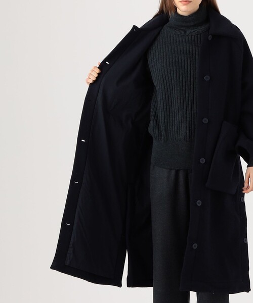 TOMORROWLAND （トゥモローランド）の「STUDIO DE LOSTANGES ロングコート（ステンカラーコート・レディース・ネイビー・FREE）」の5枚目の写真