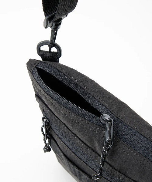 BILLABONG（ビラボン）の「BILLABONG メンズ SACOCHE SHOULDER L バッグ 【2024年秋冬モデル】/ビラボンロゴショルダーバック（ショルダーバッグ・メンズ・ミント/ブラック・FREE）」の20枚目の写真