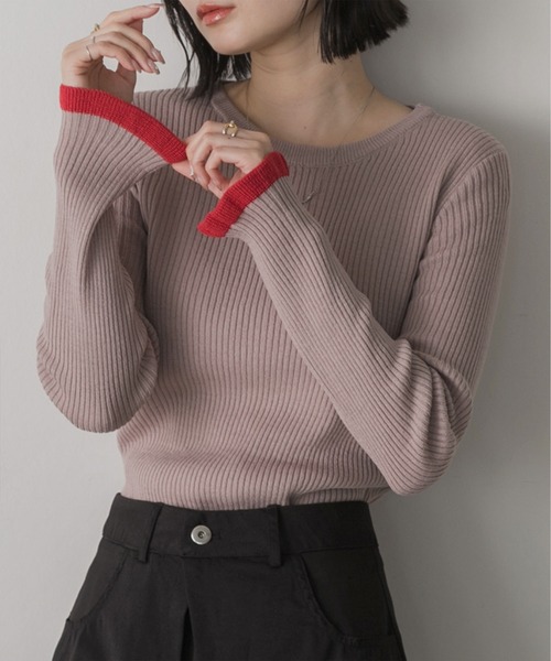 ad thie（アドティエ）の「配色フレアスリーブリブニット（ニット/セーター・レディース・レッド/ダークブラウン/ブラック/ピンクベージュ/カーキ/オフホワイト・FREE）」の5枚目の写真