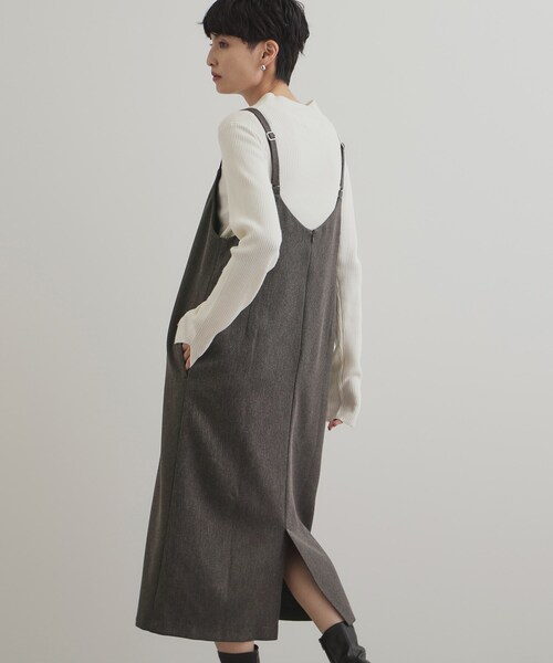 OPAQUE.CLIP(オペークドットクリップ)の「ウールライクVネックジャンパースカート【洗濯機洗い可】(ワンピース・レディース・グレー系3/チャコール・36/38/40/42)」の18枚目の写真