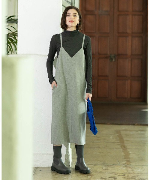 OPAQUE.CLIP(オペークドットクリップ)の「ウールライクVネックジャンパースカート【洗濯機洗い可】(ワンピース・レディース・グレー系3/チャコール・36/38/40/42)」の9枚目の写真