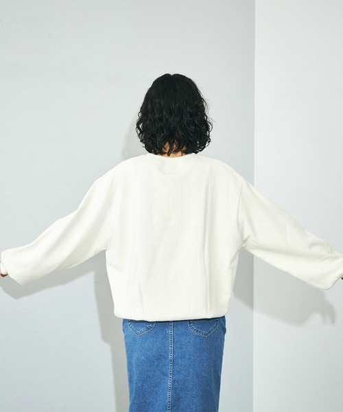 Lee(リー)の「ニットポケットスウェット(スウェット・レディース・パープル/ブラウン/グレー・MEDIUM)」の16枚目の写真