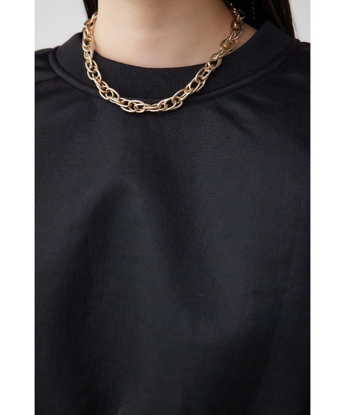 AZUL by moussy(アズールバイマウジー)の「シアーダンボールプルオーバー(スウェット・レディース・ブラック/アイボリー・FREE)」の9枚目の写真