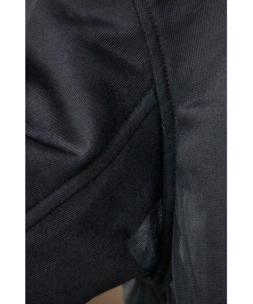AZUL by moussy(アズールバイマウジー)の「シアーダンボールプルオーバー(スウェット・レディース・ブラック/アイボリー・FREE)」の11枚目の写真
