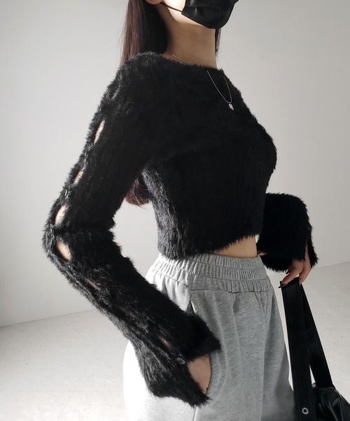 me+em select（ミームセレクト）の「【 ３color 】カットアウトスリットスリーブショートシャギーニット ／ cutout slit sleeve short shaggy knit（ニット/セーター・レディース・ブラック/グレー/ホワイト・FREE）」の9枚目の写真