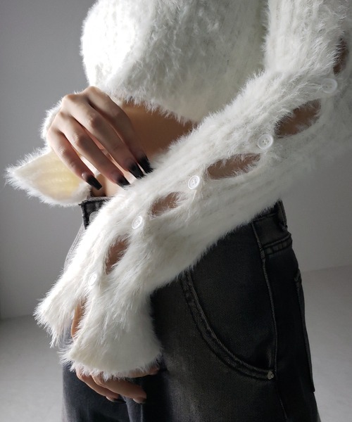 me+em select（ミームセレクト）の「【 ３color 】カットアウトスリットスリーブショートシャギーニット ／ cutout slit sleeve short shaggy knit（ニット/セーター・レディース・ブラック/グレー/ホワイト・FREE）」の13枚目の写真