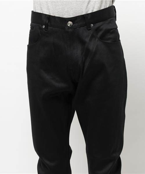 UNITED TOKYO（ユナイテッドトウキョウ）の「スーピマテーパードデニム（デニムパンツ・メンズ・ブルー/ブラック/ホワイト・2/3/1）」の8枚目の写真