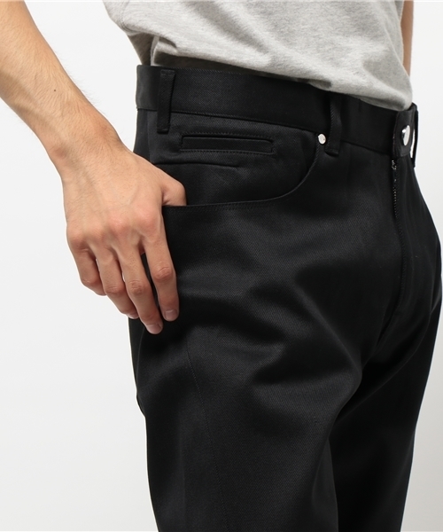 UNITED TOKYO（ユナイテッドトウキョウ）の「スーピマテーパードデニム（デニムパンツ・メンズ・ブルー/ブラック/ホワイト・2/3/1）」の10枚目の写真