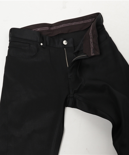 UNITED TOKYO（ユナイテッドトウキョウ）の「スーピマテーパードデニム（デニムパンツ・メンズ・ブルー/ブラック/ホワイト・2/3/1）」の12枚目の写真