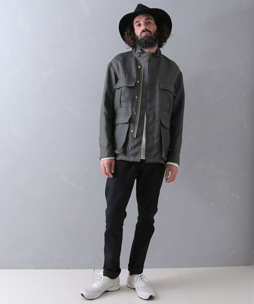 UNITED TOKYO（ユナイテッドトウキョウ）の「スーピマテーパードデニム（デニムパンツ・メンズ・ブルー/ブラック/ホワイト・2/3/1）」の14枚目の写真