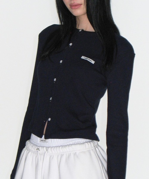 CRANK（クランク）の「CRANK／ニットSTUDボタンカーディガン（カーディガン/ボレロ・レディース・レッド/グレー/ネイビー・FREE）」の3枚目の写真