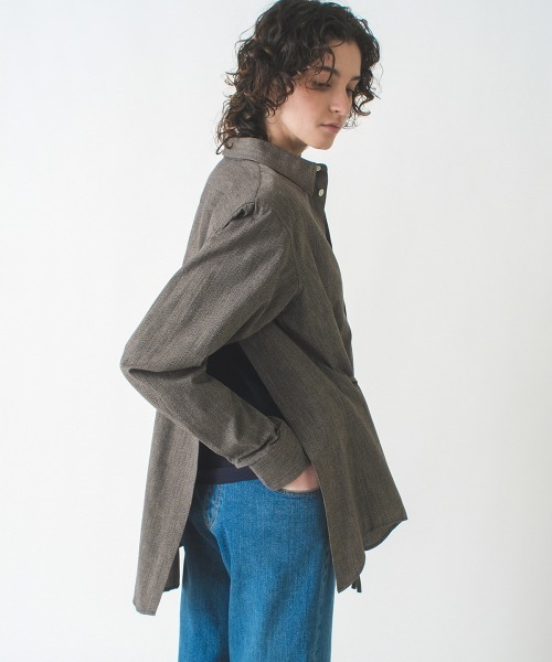 soduk（スドーク）の「【soduk】back open dress shirt（シャツ/ブラウス・レディース・グリーン/グレー・ONE SIZE）」の5枚目の写真