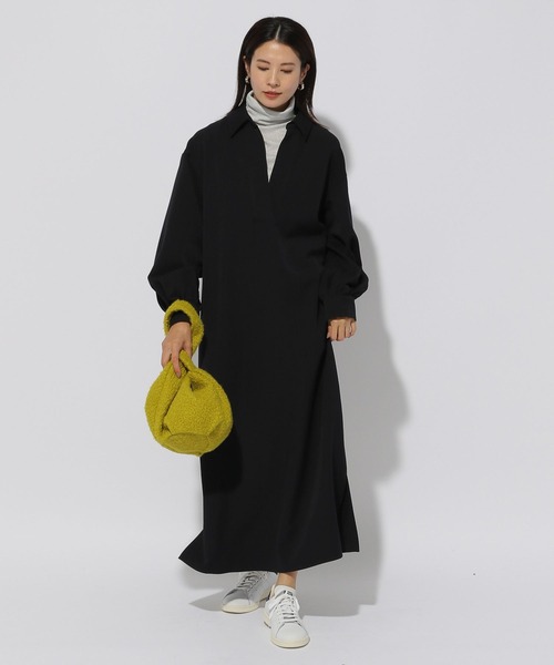 Elura(エルーラ)の「TRストレッチスキッパーワンピース<低身長サイズあり>/147955(ワンピース・レディース・ダークネイビー/グレイッシュベージュ・FREE(S)/FREE)」の1枚目の写真