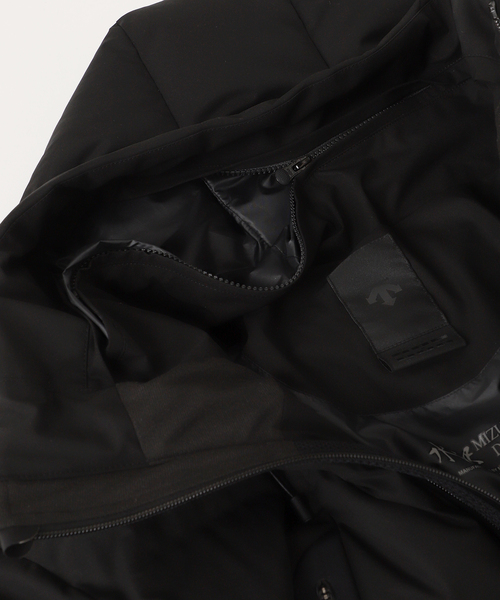 DESCENTE ALLTERRAIN（デサント　オルテライン）の「DESCENTE ALLTERRAIN 水沢ダウン 別注 30th MOUNTAINEER/マウンテニア（ダウンジャケット/コート・メンズ・ブラック・SMALL/MEDIUM/LARGE/X-LARGE）」の17枚目の写真
