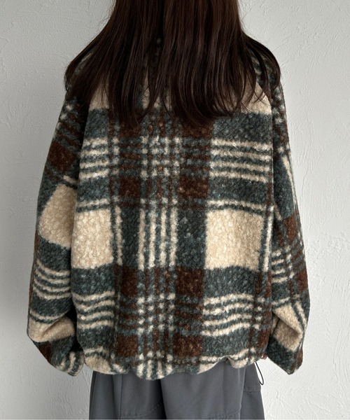 kutir（クティール）の「【2サイズ展開】リバーシブルナイロンボアブルゾン（ブルゾン・レディース・ライトグレー/アイボリー/ブラック/ブラック系その他/ライトベージュ/カーキ/ブラック系・MEDIUM/LARGE）」の19枚目の写真