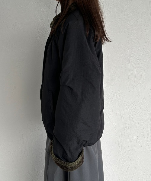 kutir（クティール）の「【2サイズ展開】リバーシブルナイロンボアブルゾン（ブルゾン・レディース・ライトグレー/アイボリー/ブラック/ブラック系その他/ライトベージュ/カーキ/ブラック系・MEDIUM/LARGE）」の15枚目の写真