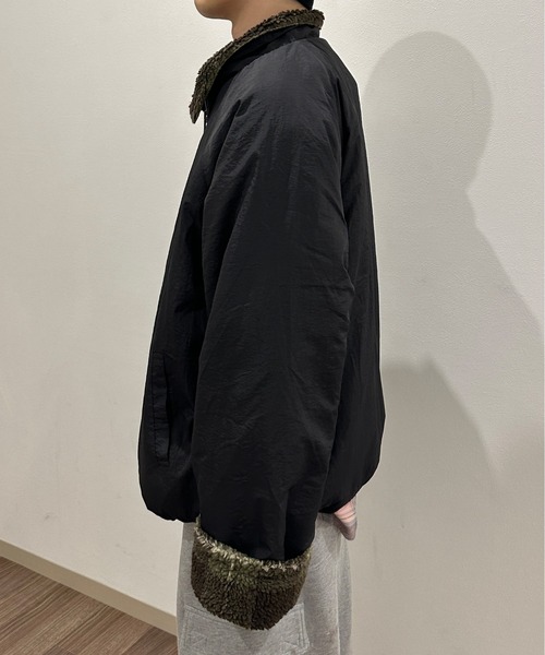 kutir（クティール）の「【2サイズ展開】リバーシブルナイロンボアブルゾン（ブルゾン・レディース・ライトグレー/アイボリー/ブラック/ブラック系その他/ライトベージュ/カーキ/ブラック系・MEDIUM/LARGE）」の21枚目の写真