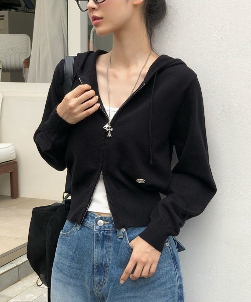BEIDELLI（ベイデリー）の「[BELLIDE MADE] カイリ2WAYニットジップアップパーカー（パーカー・レディース・アイボリー/ブラック/ブラウン/バーガンディー/グレー・FREE）」の3枚目の写真