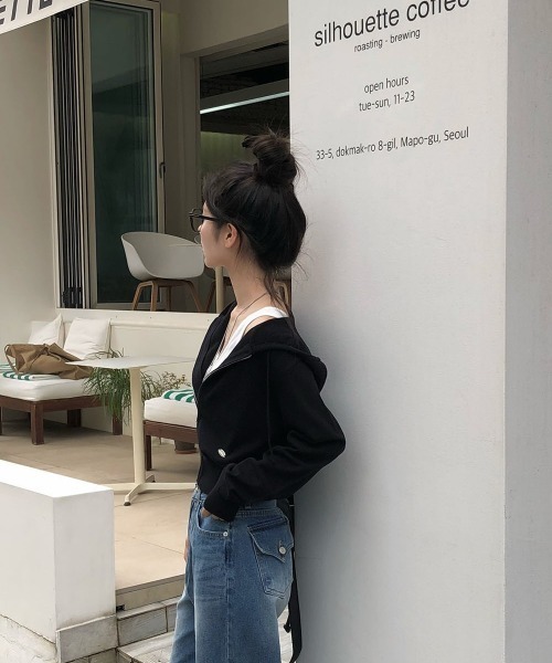 BEIDELLI（ベイデリー）の「[BELLIDE MADE] カイリ2WAYニットジップアップパーカー（パーカー・レディース・アイボリー/ブラック/ブラウン/バーガンディー/グレー・FREE）」の9枚目の写真