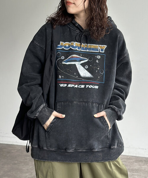 CPCM(シーピーシーエム)の「裏起毛パウダー加工パーカー(パーカー・レディース・ブラック系その他/ブラック/ブラック系その他2・FREE)」の16枚目の写真