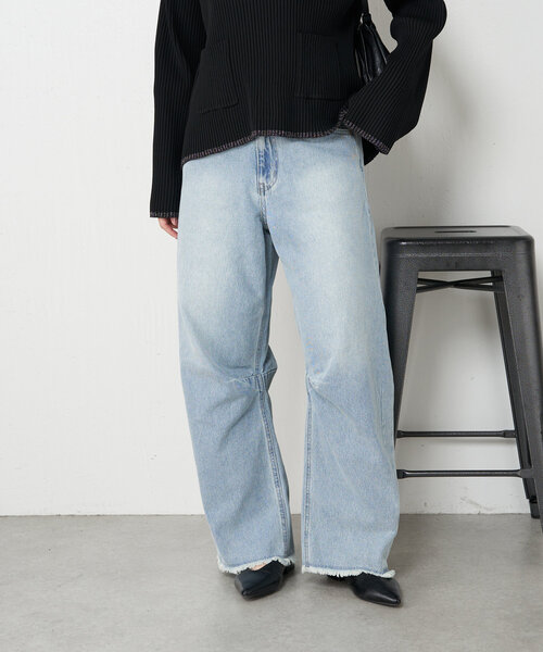 Jena espace merveilleux（ジェナ　エスパスメルヴェイユ）の「【低身長さんにも！】カーブデニムパンツ（その他パンツ・レディース・ネイビー/オフホワイト/サックスブルー・FREE）」の12枚目の写真