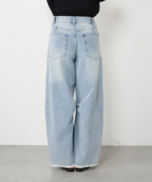 Jena espace merveilleux（ジェナ　エスパスメルヴェイユ）の「【低身長さんにも！】カーブデニムパンツ（その他パンツ・レディース・ネイビー/オフホワイト/サックスブルー・FREE）」の18枚目の写真