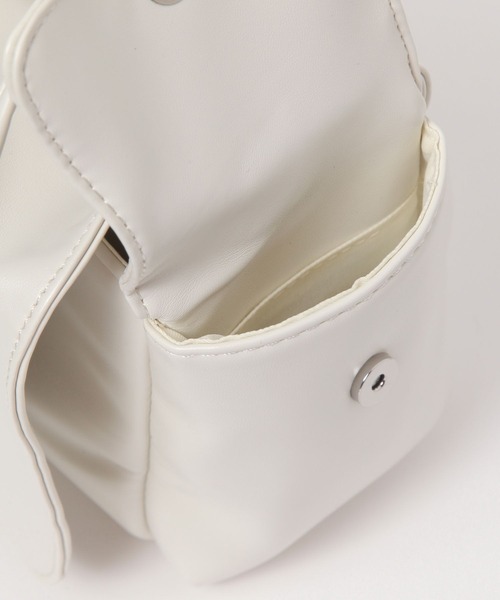 FOREVER 21(フォーエバー トゥエンティーワン)の「ドロストリボンスクエアバッグ(ハンドバッグ・レディース・オフホワイト・FREE)」の7枚目の写真