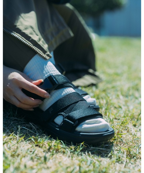 FILA(フィラ)の「FILA FLOAT SD(サンダル・レディース・ブルー系その他/ブラック・23.0cm/24.0cm/25.0cm/26.0cm/27.0cm/28.0cm)」の20枚目の写真