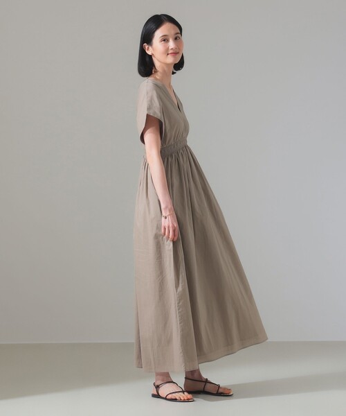 MARIHA（マリハ）の「MARIHA / 夏の光のワンピース［手洗い可］（ワンピース・レディース・ベージュ/ブラック・36S/38）」の4枚目の写真