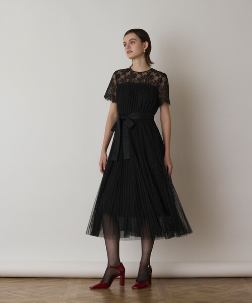 国内発| SOLACE LONDON ベルテッド プリーツ マキシドレス 国内発| SOLACE LONDON ベルテッド プリーツ マキシドレス Maxi