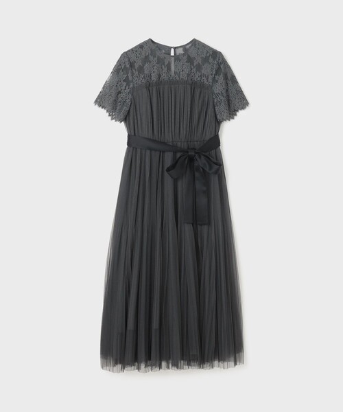 GRACE CONTINENTAL（グレースコンチネンタル）の「チュールプリーツドレス（ドレス・レディース・ブラック/ベージュ/グレー・36/38）」の7枚目の写真