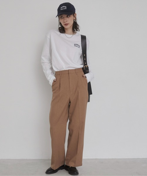 ANGIE（アンジー）の「ハイウエスト センタープレス スラックスパンツ（スラックス・レディース・ダークカーキ/ダークベージュ/モカ/グレー/ブラック・マルチサイズ）」の4枚目の写真