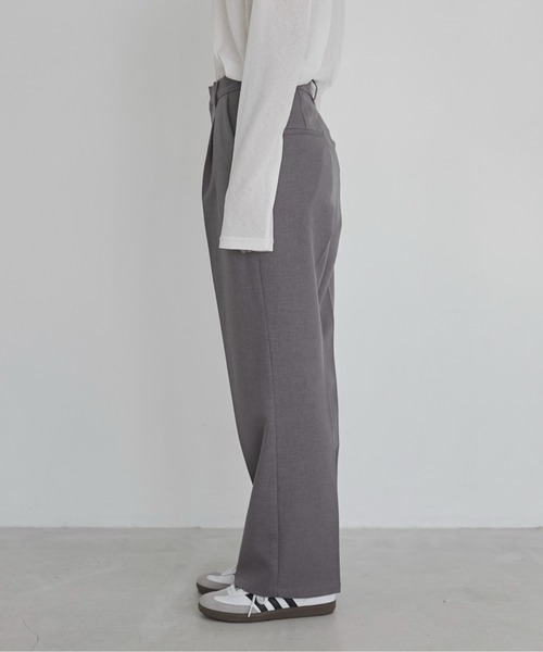 ANGIE（アンジー）の「ハイウエスト センタープレス スラックスパンツ（スラックス・レディース・ダークカーキ/ダークベージュ/モカ/グレー/ブラック・マルチサイズ）」の12枚目の写真