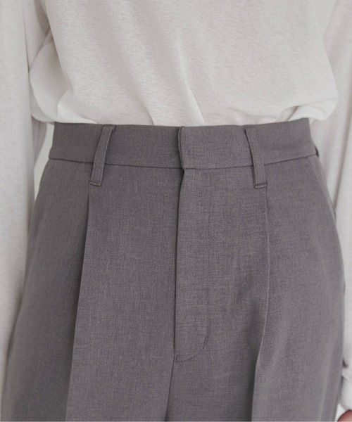 ANGIE（アンジー）の「ハイウエスト センタープレス スラックスパンツ（スラックス・レディース・ダークカーキ/ダークベージュ/モカ/グレー/ブラック・マルチサイズ）」の16枚目の写真