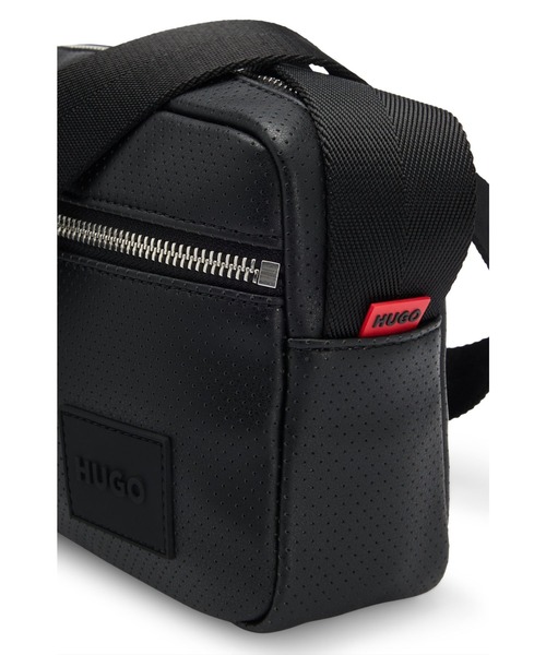 Hugo Boss★ロゴ☆エコレザー☆ブラック☆クロスボディバッグ Hugo Boss☆ロゴ☆エコレザー☆ブラック☆クロスボディバッグ