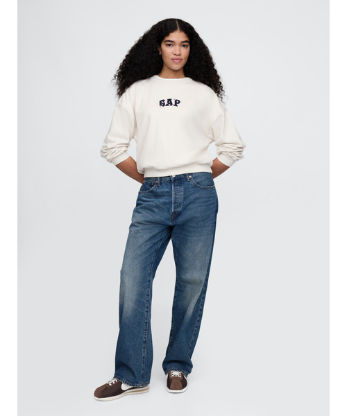 GAP（ギャップ）の「SAKURA ヴィンテージソフト オーバーサイズ GAPロゴ スウェット・トレーナー（スウェット・レディース・コーラル・S/XL/XS/M/XXS/L）」の2枚目の写真