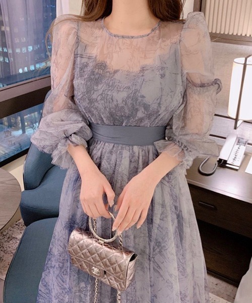 gossip!ロサンゼルス(ゴシップロサンゼルス)の「YUGA パフスリーブレースアップドレス(ワンピース・レディース・ブラウン/グレー・FREE)」の3枚目の写真