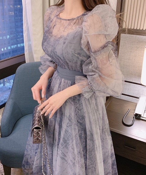 gossip!ロサンゼルス(ゴシップロサンゼルス)の「YUGA パフスリーブレースアップドレス(ワンピース・レディース・ブラウン/グレー・FREE)」の8枚目の写真