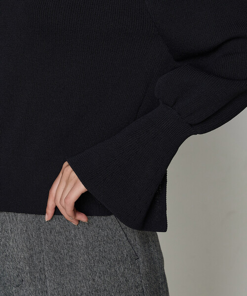 COMME CA(コムサ)の「コットンポリエステル フレアスリーブニット(ニット/セーター・レディース・ブラック/オフホワイト・9号)」の14枚目の写真