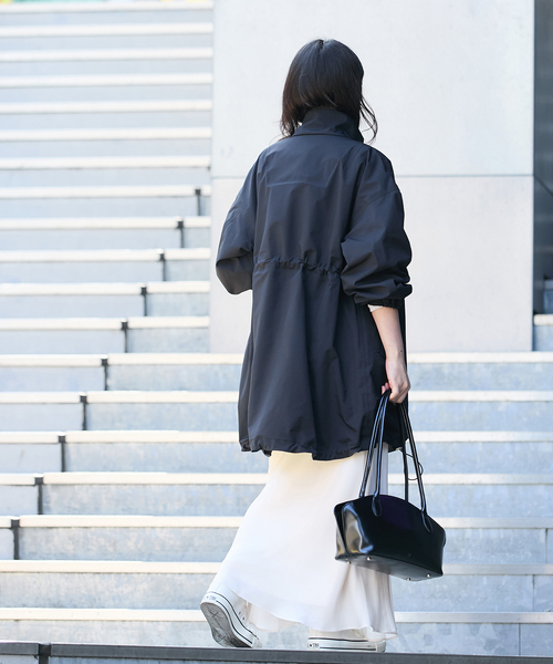 Mackintosh(マッキントッシュ)の「《別注》【MACKINTOSH】RAINTEC SKYE STAND COLLAR MID:コート(その他アウター・レディース・ブラック/ベージュ・4/6/8)」の10枚目の写真