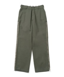 HTH（エイチティーエイチ）の「HTH×Dickies　Side zip wide pants（チノパンツ）」