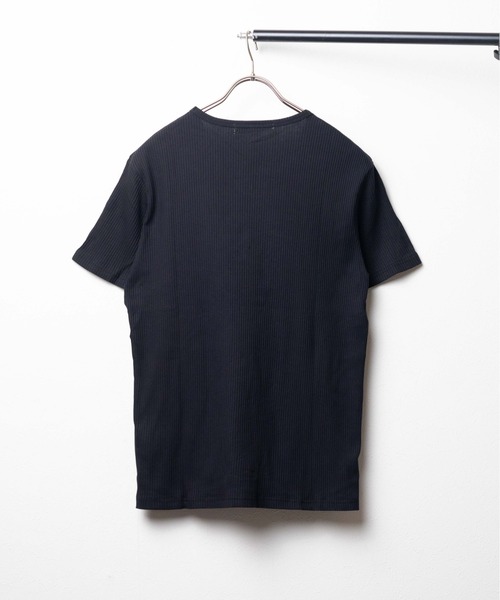 INNOCENT(イノセント)の「『Growth by Grail』ワンポイント針抜きVネックT(Tシャツ/カットソー・メンズ・ブラック/グレー/ホワイト・LARGE/X-LARGE/MEDIUM)」の6枚目の写真