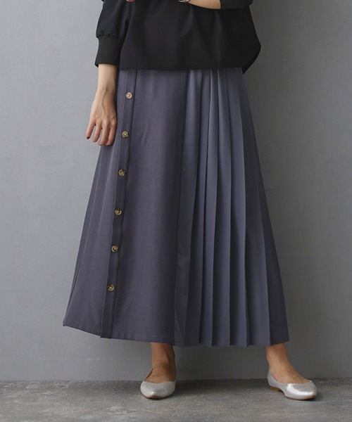 NICOLE white（ニコルホワイト）の「アシメプリーツスカート（スカート・レディース・ブラック/ベージュ/チャコール・FREE）」の3枚目の写真